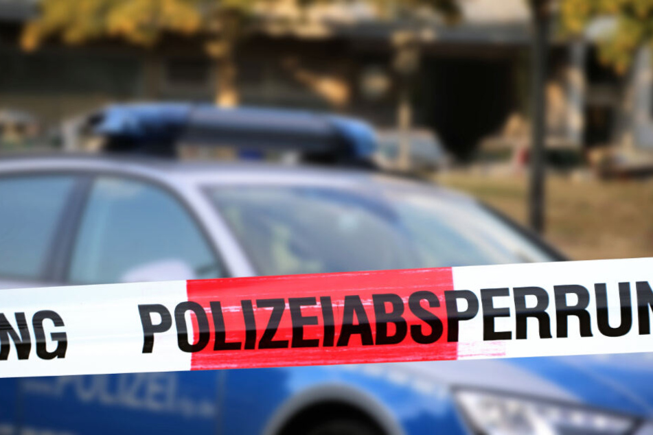 Hinweise nimmt die Bundespolizei rund um die Uhr unter der kostenfreien Servicenummer 0800 6 888 000 oder jede andere Polizeidienststelle entgegen. (Symbolbild)
