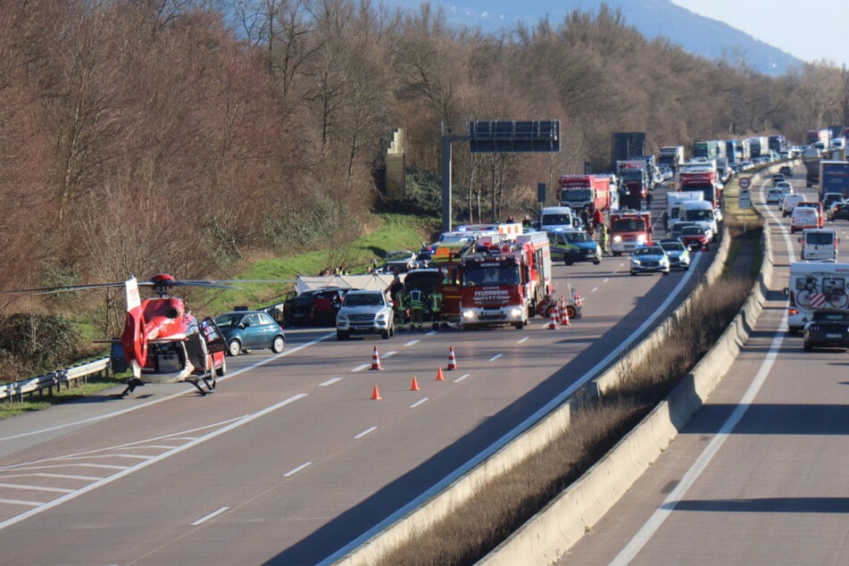 Es kam zu starken Verkehrsbeeinträchtigungen auf der A5 bei Hemsbach.