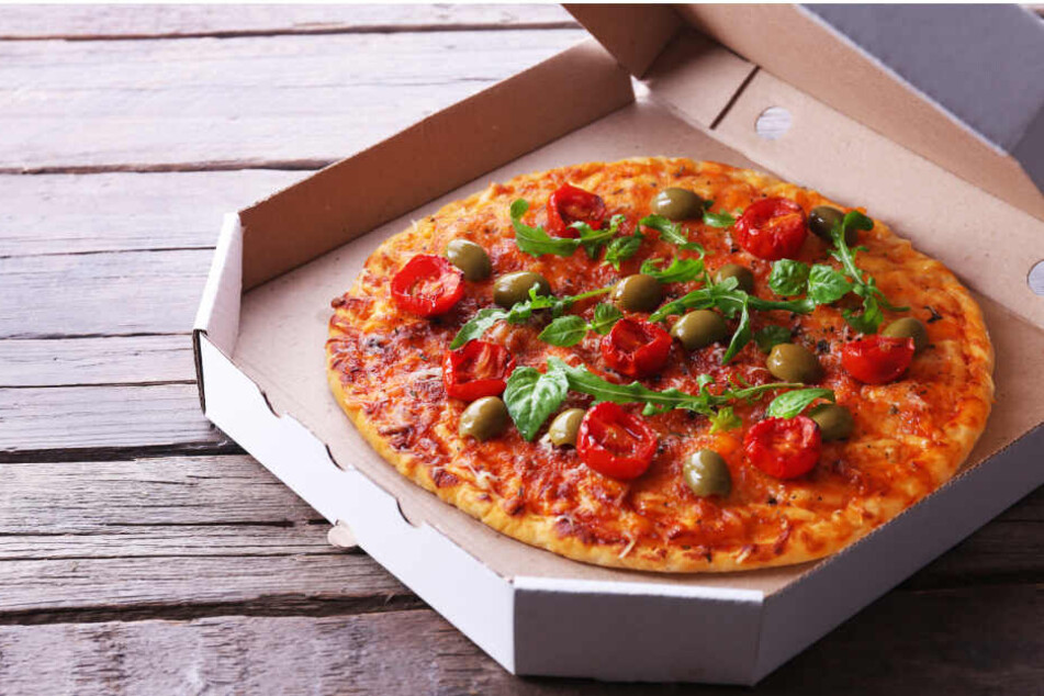 Der Lieferdienst versorgte Kunden mit Drogen in Warmehalteboxen und Pizzakartons. (Symbolbild)