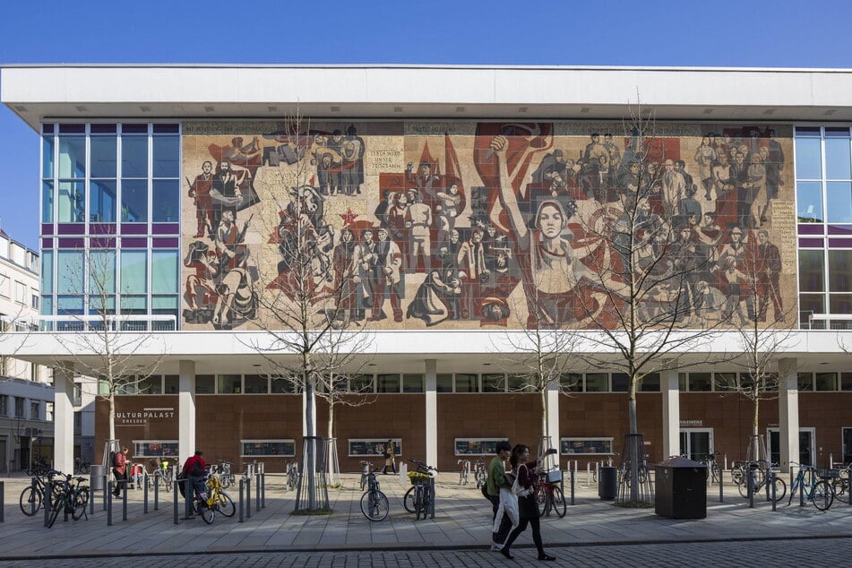 Der Dresdner Kulturpalast ist die Spielstätte der Herkuleskeule.