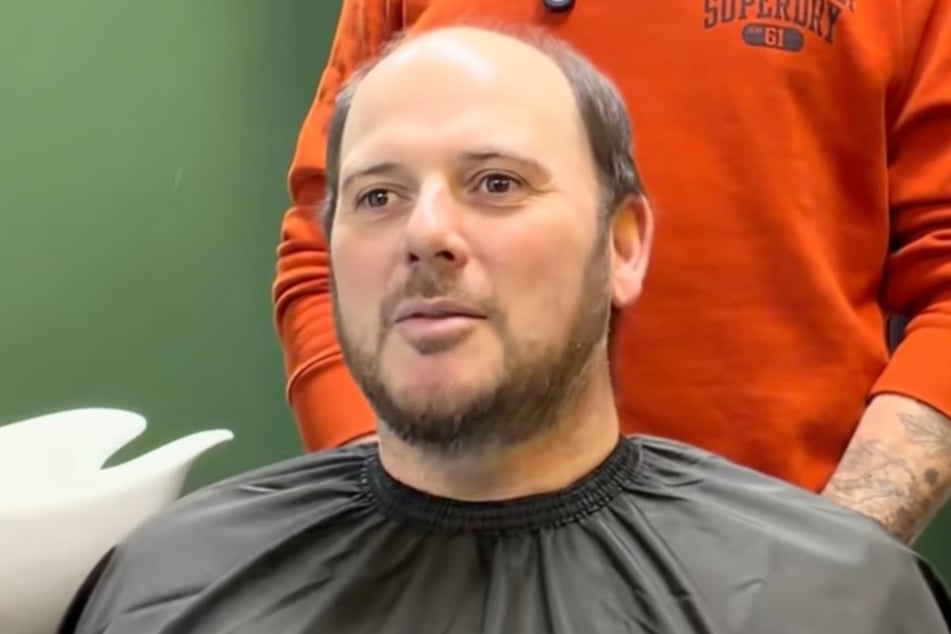 Arron (42) kam mit wenig Haar und noch weniger Selbstvertrauen zu Rob Wood.