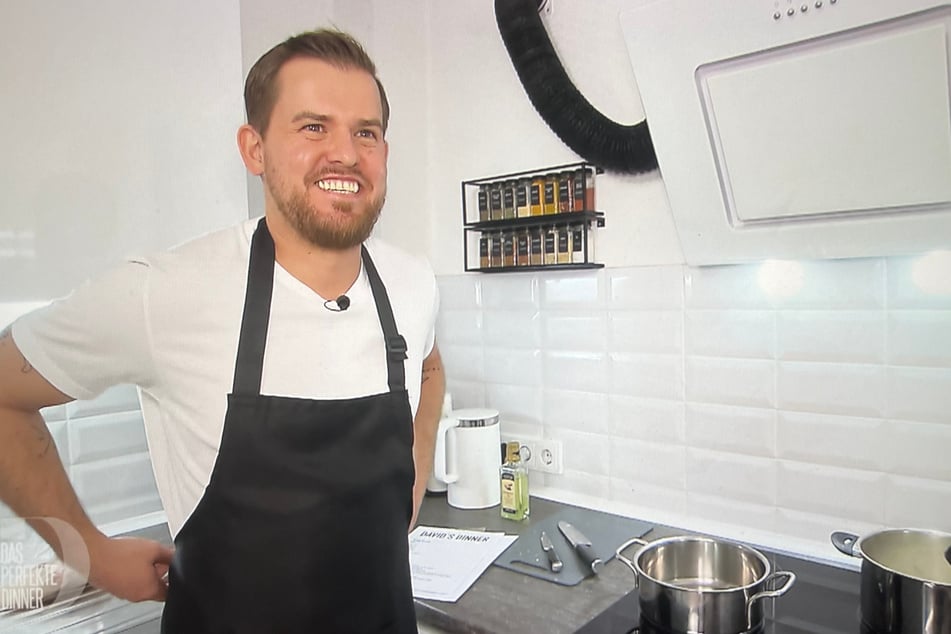 David (35) möchte seine Gäste am Dienstag mit einem mediterranen Menü beeindrucken.
