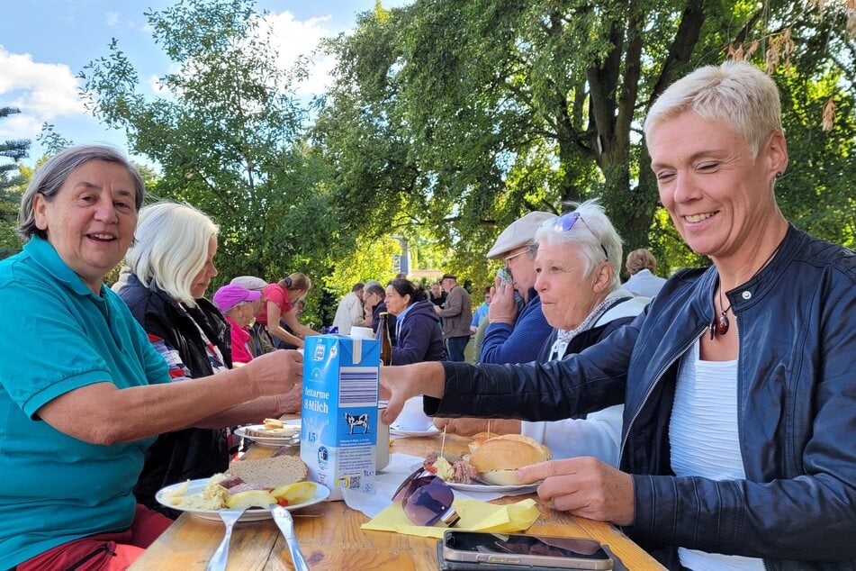 Quatschen, tratschen - Hauptsache in Kontakt kommen!