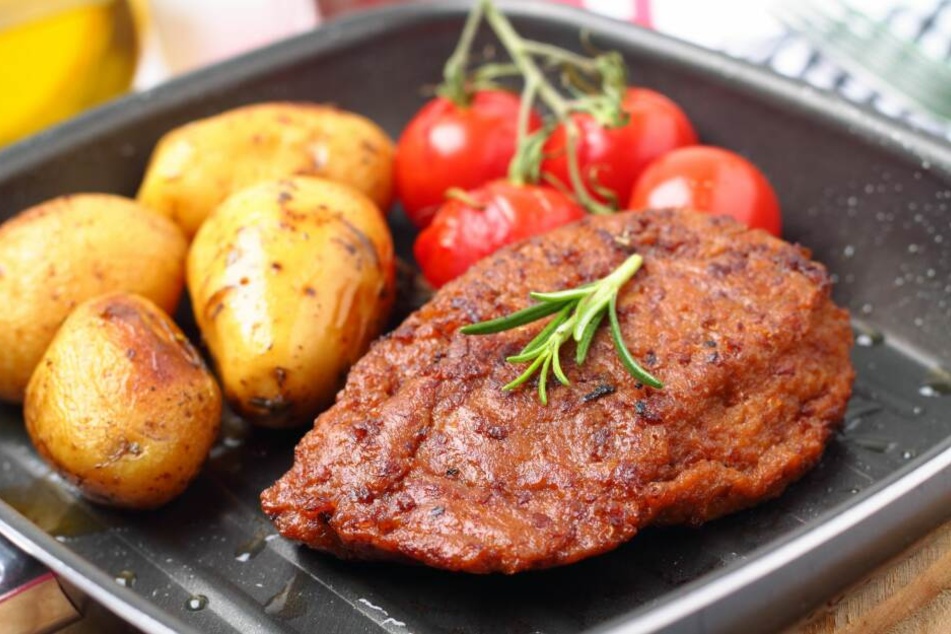 Das ist kein leckeres, saftiges Schweinesteck sondern ein Fleischersatzprodukt.