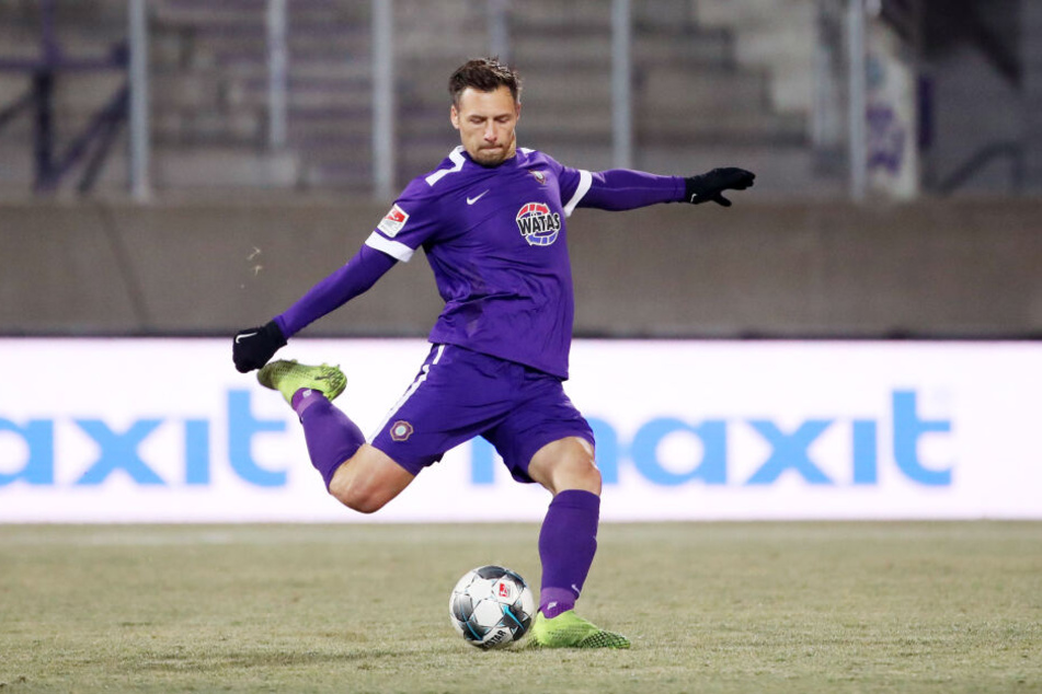 Aue-Abwehrchef Sören Gonther ist für das Heimspiel am Samstag gegen Kiel gesperrt.