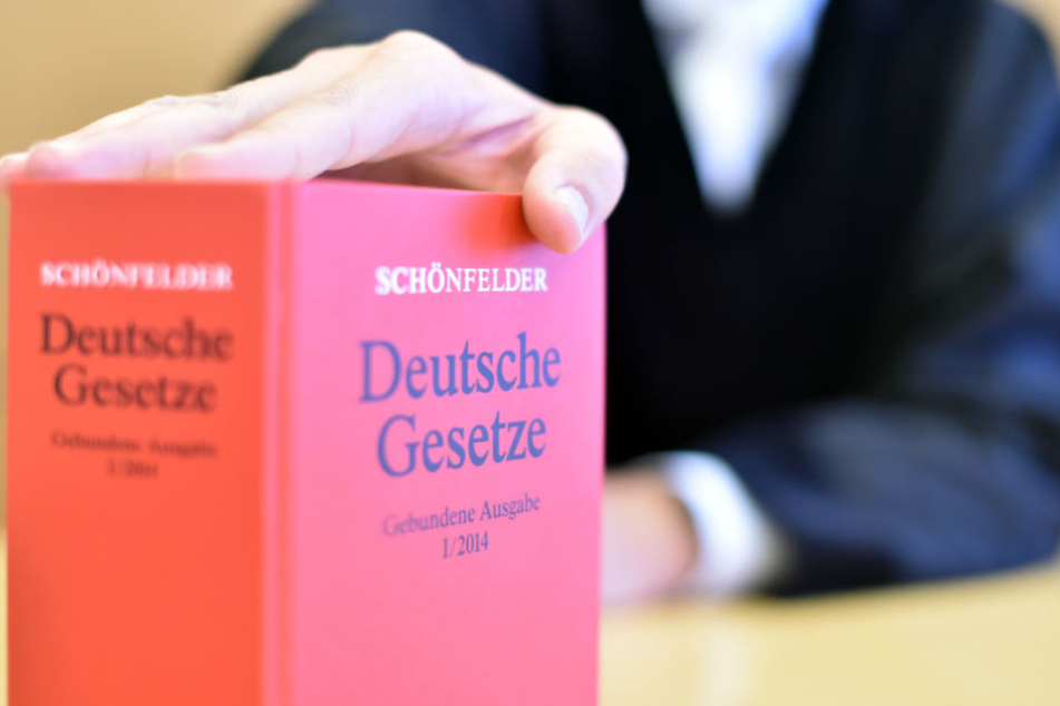 Die Personalsituation der bayerischen Justiz ist alles andere als entspannt. (Symbolbild)