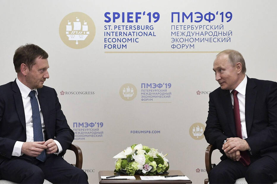 Michael Kretschmer bei Russlands Präsident Wladimir Putin: Viele Sachsen würden es begrüßen, wenn die Sanktionen beendet würden.