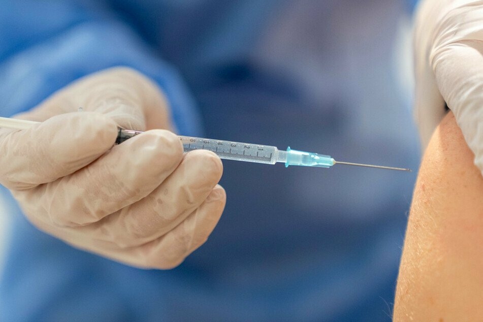 Der Impfstart gegen das Coronavirus hat sich in Oberfranken verzögert. (Symbolbild)