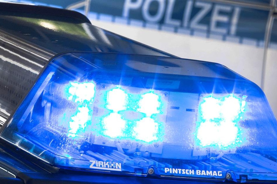 Die Polizei warnt vor neuen dreisten Betrügern. (Symbolbild)
