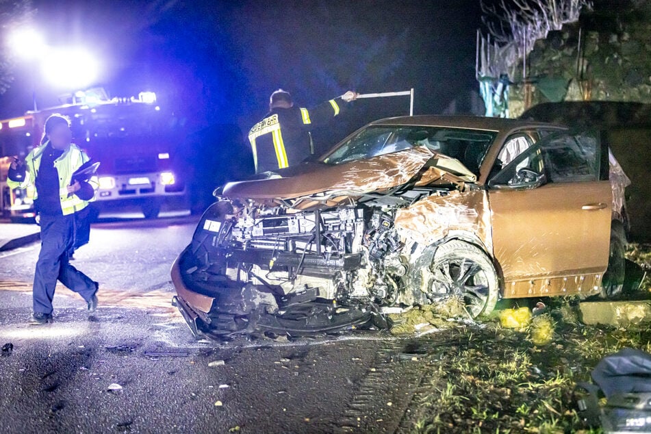 Der 42-Jährige wurde beim Aufprall schwer verletzt.