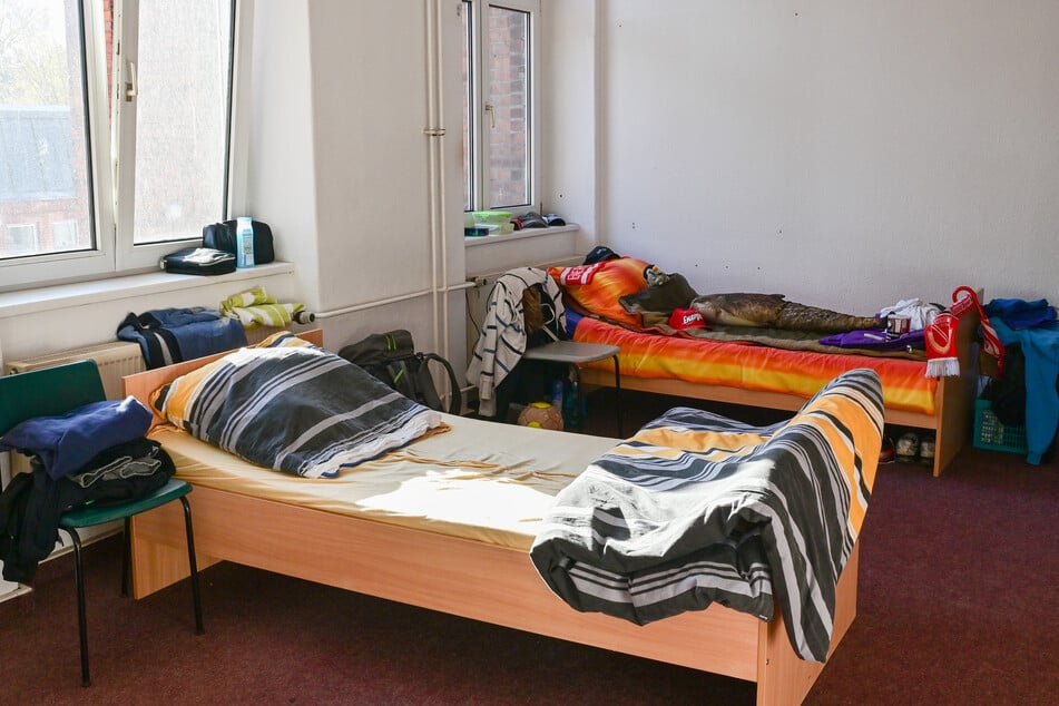 In der Unterkunft wird den Menschen ein sicherer Schlafplatz angeboten. (Symbolfoto)