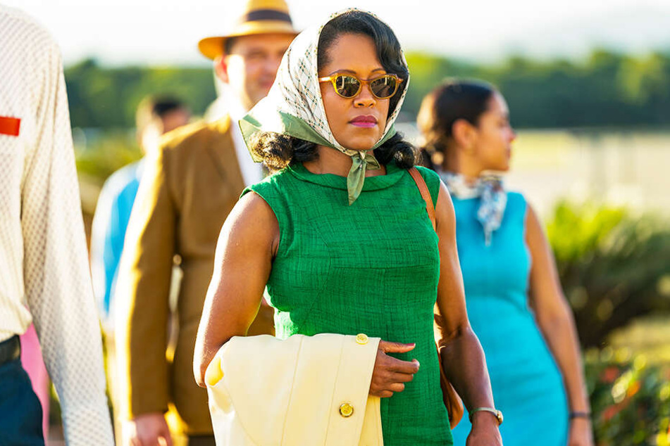 Sharon Rivers (Regina King) reist für den Beweis der Unschuld ihres Schwiegersohns sogar nach Costa Rica.