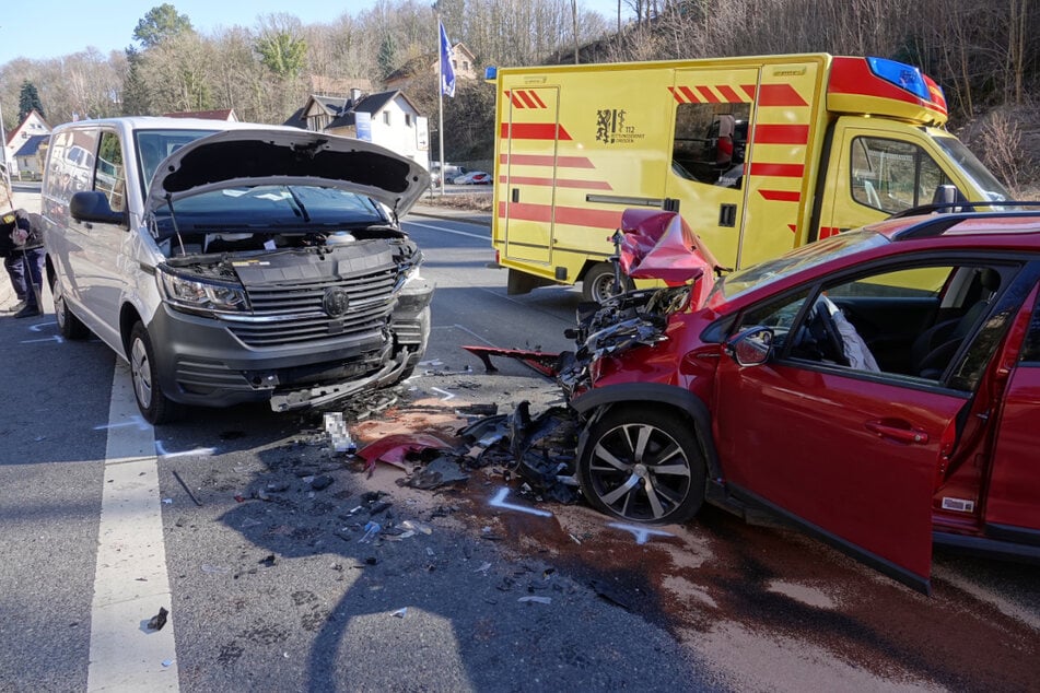 Unfall in Loschwitz: Grundstraße zeitweise gesperrt