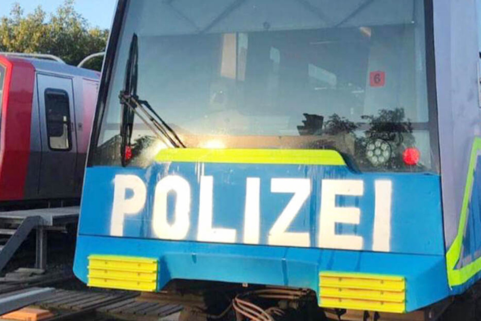 Hamburg: Rätselhafter Polizei-Zug fotografiert: Was steckt dahinter?