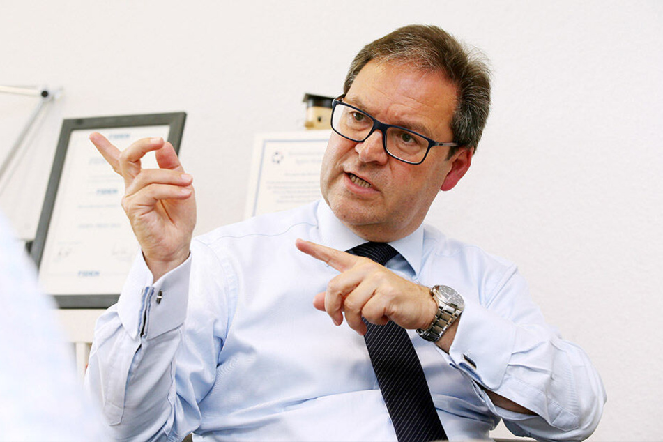 Hermann Winkler (56, CDU) ist seit 2009 im EU-Parlament, war zuvor auch schon Chef der Staatskanzlei. Jetzt muss er um den Wiedereinzug bangen.