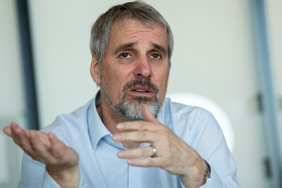 Wilfried Porth findet pauschale Verunglimpfungen abenteuerlich.