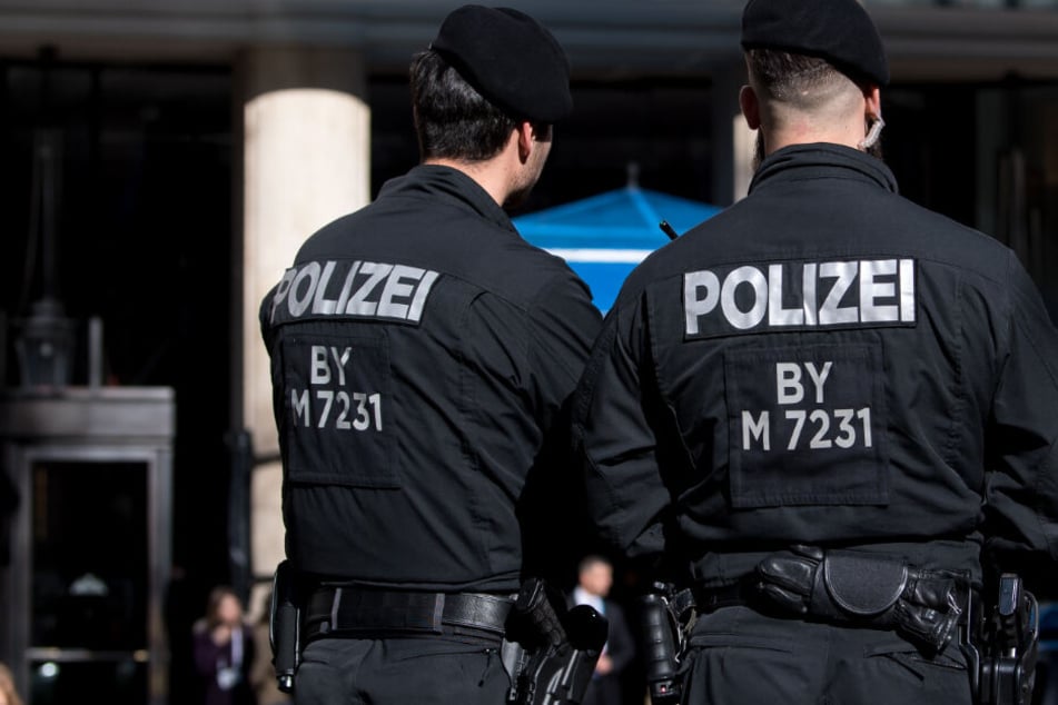 Die Polizei konnte den offenbar geistig verwirrten Mann festnehmen. (Symbolbild)