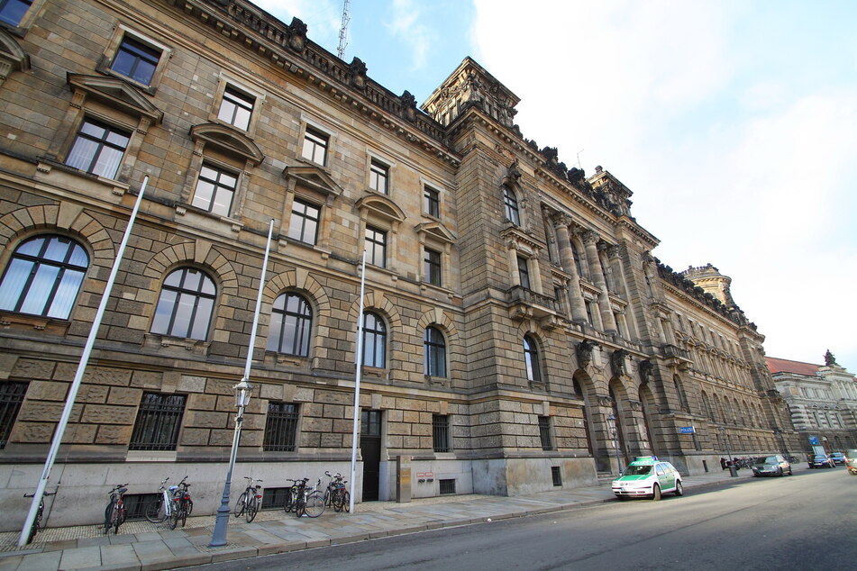 Auf dem Weg zur Schießgasse in der Dresdner Innenstadt verlor der Mann das Bewusstsein.