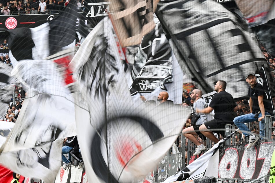 Peitschen die Fans die Frankfurter Eintracht zum Heimsieg?