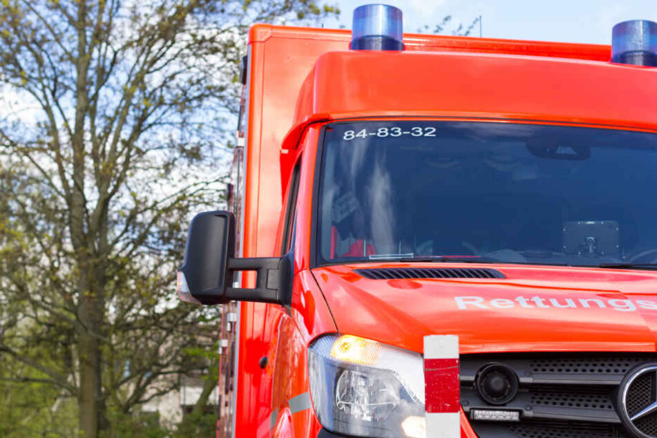 Die Schwangere kam nach dem Unfall mit schweren Verletzungen ins Krankenhaus (Symbolbild).