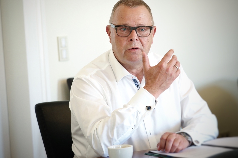 Brandenburgs Landeschef Michael Stübgen (61, CDU) macht sich Sorgen um die aktuelle Situation und die Zukunft seiner Partei.