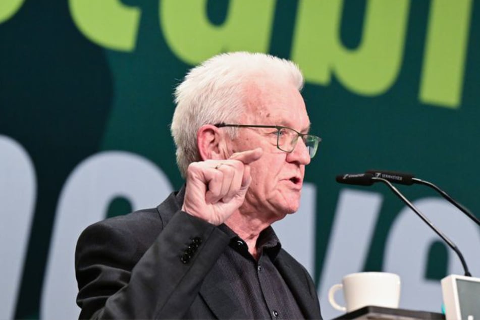 Winfried Kretschmann (77, Grüne) verabschiedet sich nach über 14 Jahren von seinem Amt als Ministerpräsident.