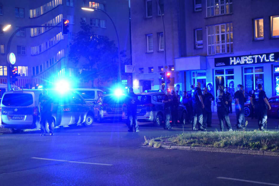 Die Berliner Polizei hat in Wedding einen Hochzeitskorso gestoppt.