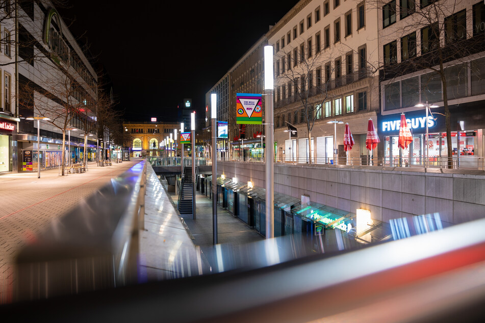 Die Region Hannover hob am Abend die Allgemeinverfügung zur Ausgangsbeschränkung mit sofortiger Wirkung auf. (Symbolbild)