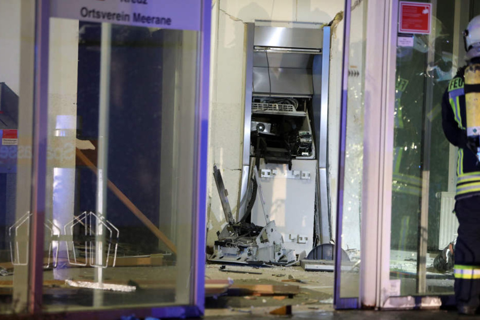 Der Automat wurde komplett zerstört.