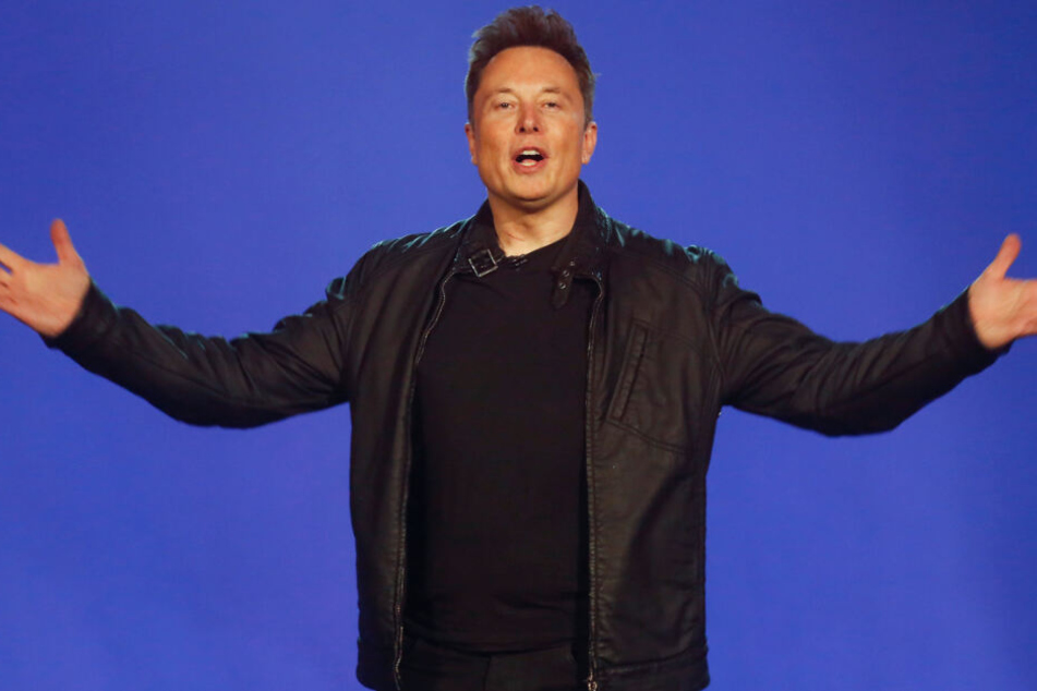 Elon Musk hat sich vor einem Gericht in Los Angeles verteidigt. (Archivbild)