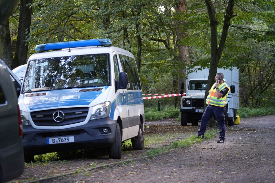 Der festgenommene Mann wird von der Polizei nun auch zu den Obduktionsergebnissen befragt.