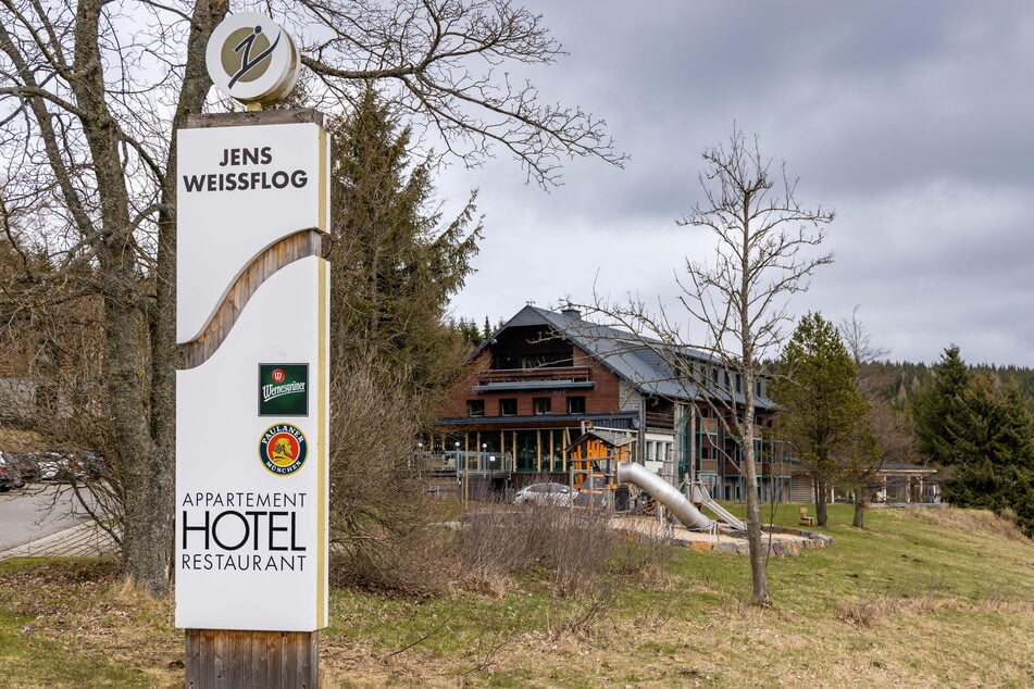 Das Hotel von Jens Weißflog liegt am Rand von Oberwiesenthal.