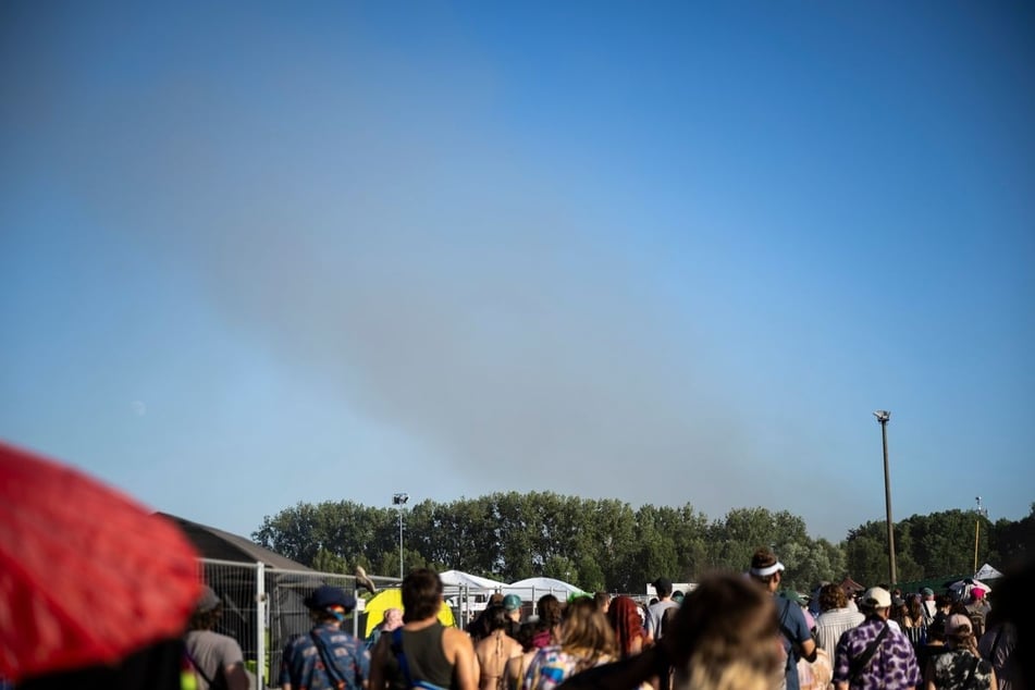 Fusion Festival unterbrochen: Rauchwolken sorgen für Großeinsatz