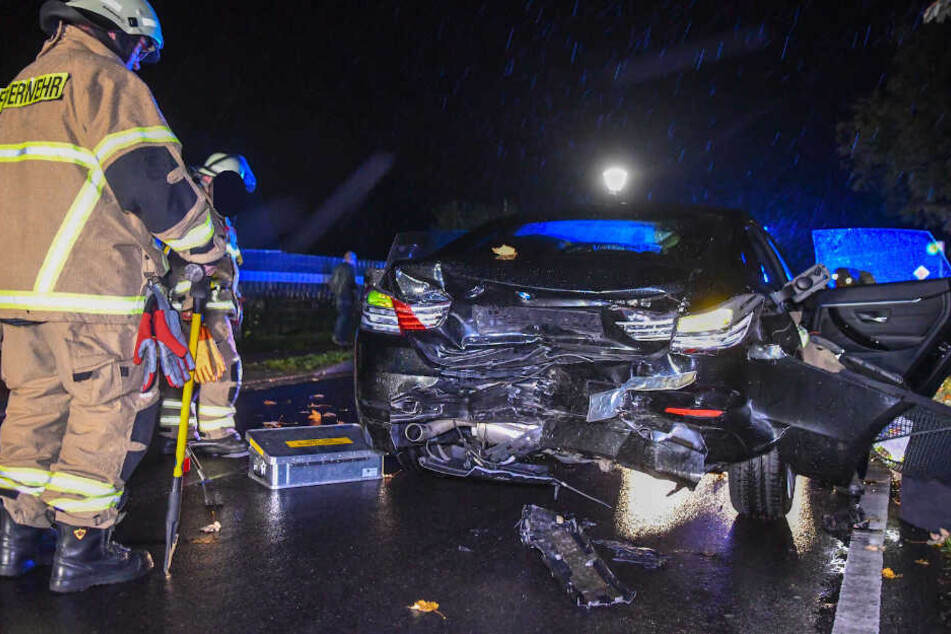 Der 52-jährige Autofahrer wurde schwer verletzt, erlag im Krankenhaus seinen Verletzungen.