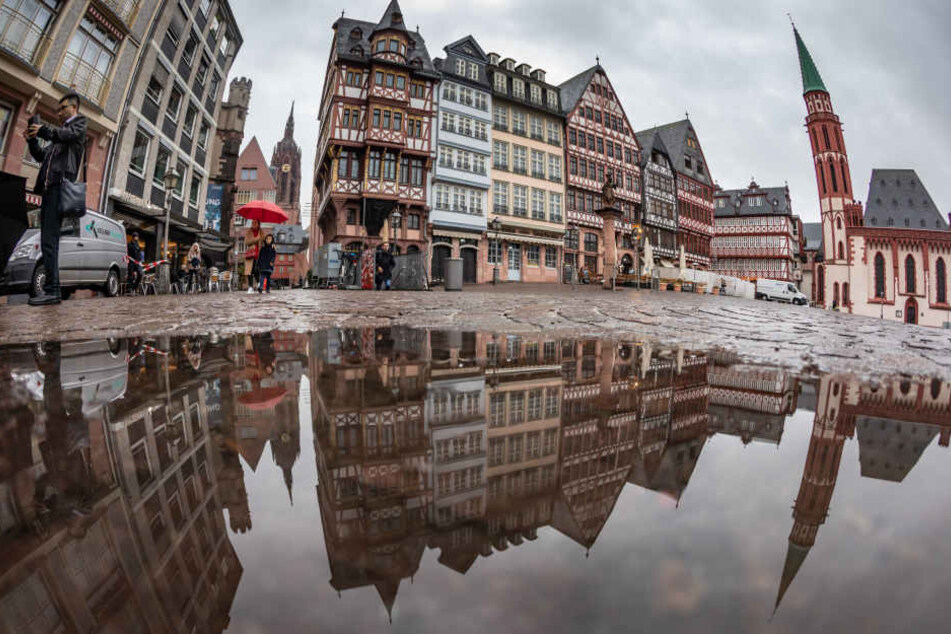Auch in Frankfurt regnet es an Neujahr.