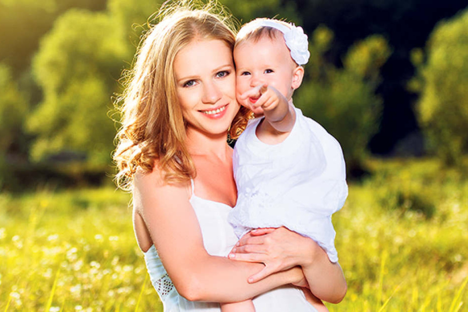 Schon an Mami gedacht? Immer am zweiten Sonntag im Mai freuen sich
Mütter über kleine Aufmerksamkeiten zum Muttertag.