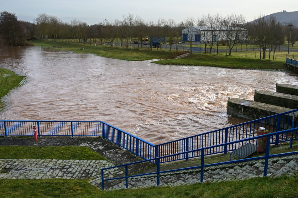 Aus Talsperre in Sachsen-Anhalt abgelassenes Wasser bedroht Ort in Thüringen