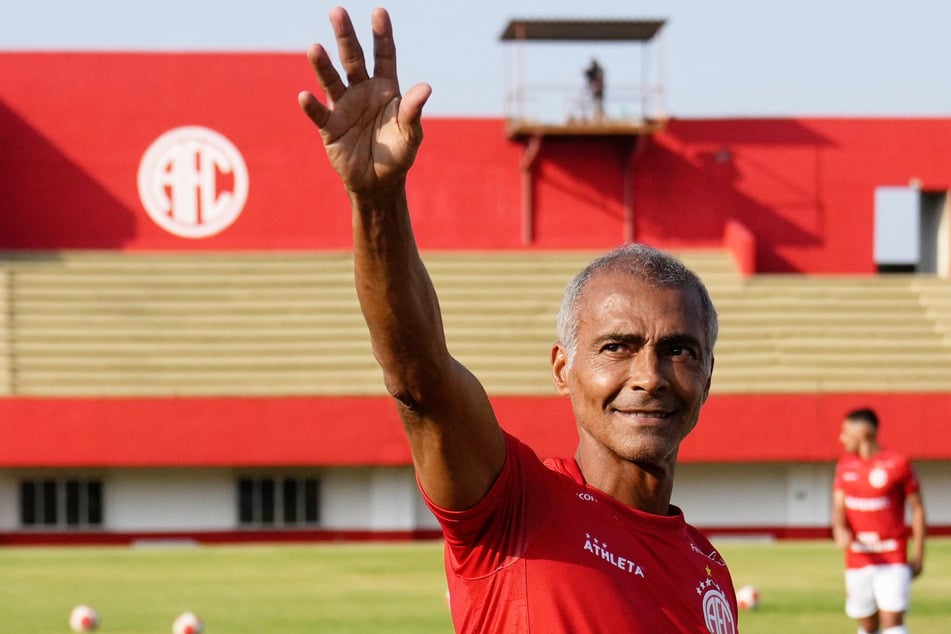 Politiker und Vereinspräsident: Ganz ohne Fußball kann Romário wohl doch nicht.