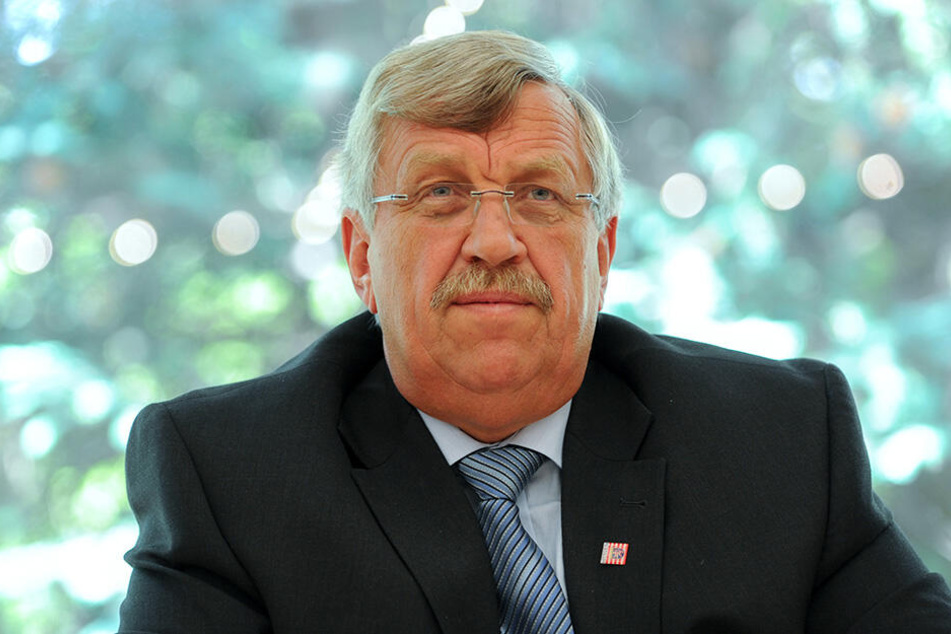 Die Ermittlungen zum Mord an dem Kasseler CDU-Politiker Walter Lübcke (†65) laufen auf Hochtouren.