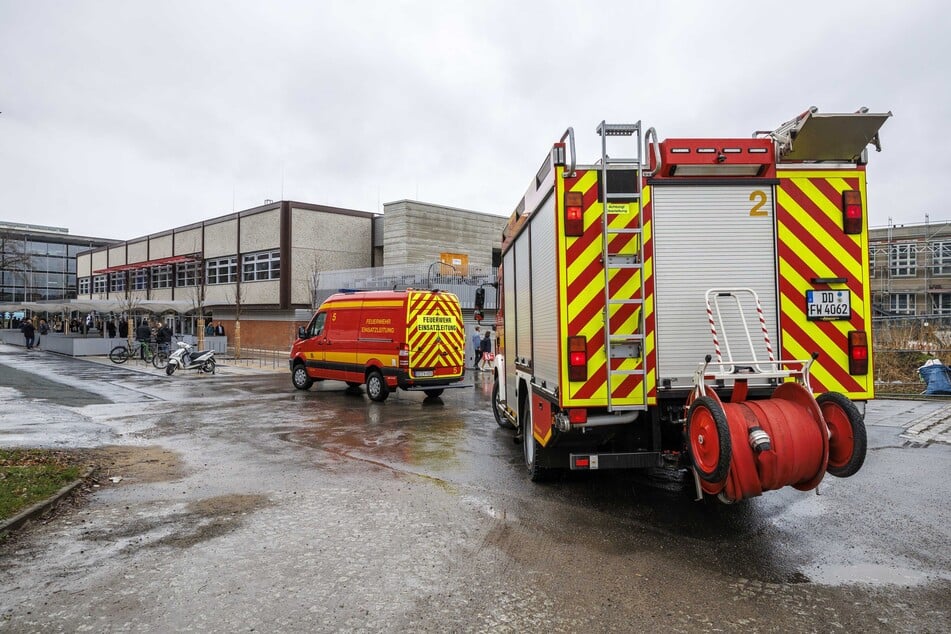 Ein doch sehr kurioses Abschluss für eine besondere Wiedereröffnung. Gleich zweimal ertönten die Sirenen in der Neuen Mensa.