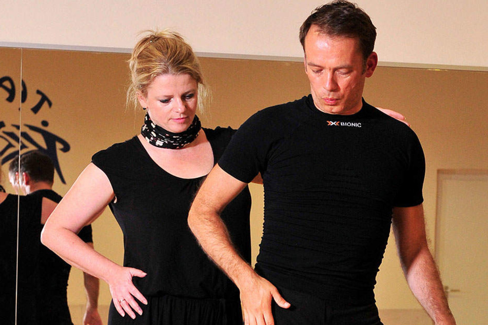 Der Hüftschwung muss sitzen. Susanne Schaper (39) beim ersten Training mit Tanzpartner Rafael Kozubal.