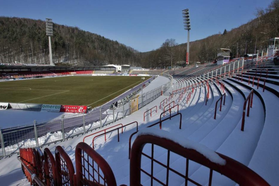 In der Kritik der Rechnungshofprüfer: Die Jahrelang "eingefrorene" Schnäppchen-Miete fürs Auer Erzgebirgsstadion.