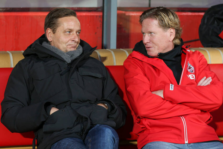 Der Klassenerhalt könnte für FC-Sportdirektor Horst Heldt (l) und FC-Trainer Markus Gisdol zur "Mission Impossible" werden.