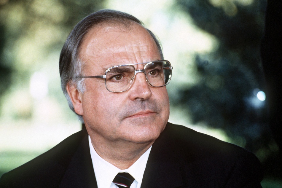 Altkanzler Helmut Kohl (†87) legte Wert auf etwas Respekt vor der deutschen Nationalhymne.