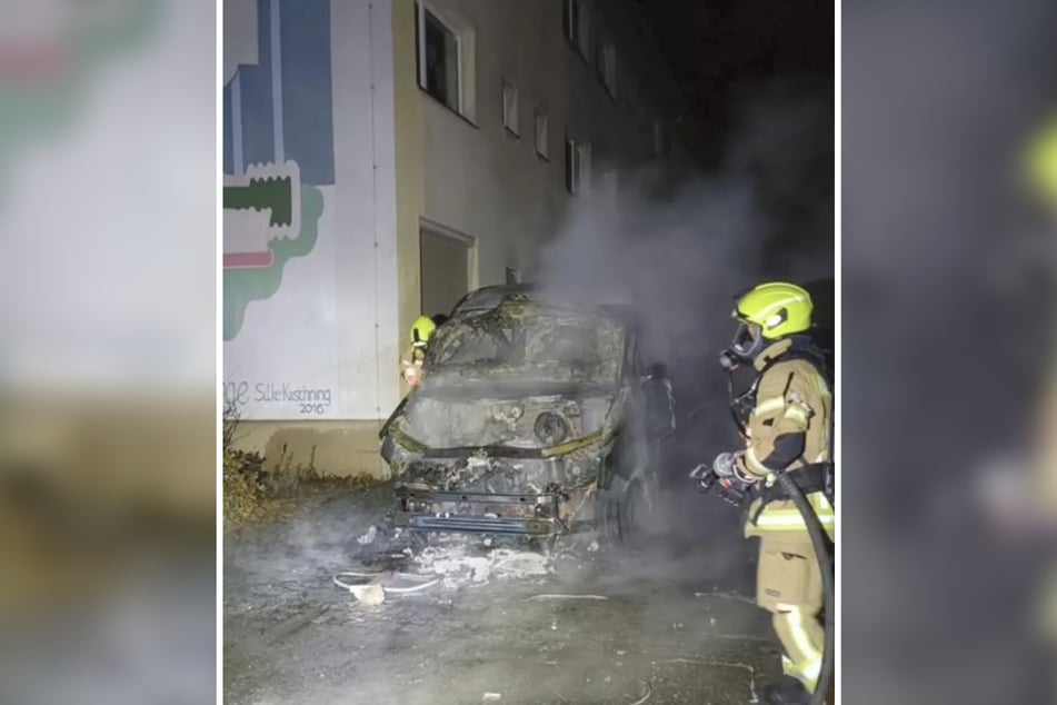 Einer der Kältebusse der Berliner Stadtmission brannte vollständig aus.