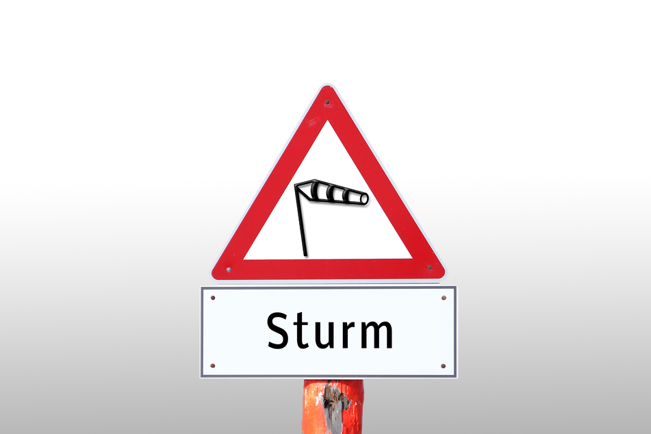 Am Dienstag zieht Sturmtief "Eugen über Sachsen hinweg. Örtlich kann es zu heftigen Sturmböen kommen.