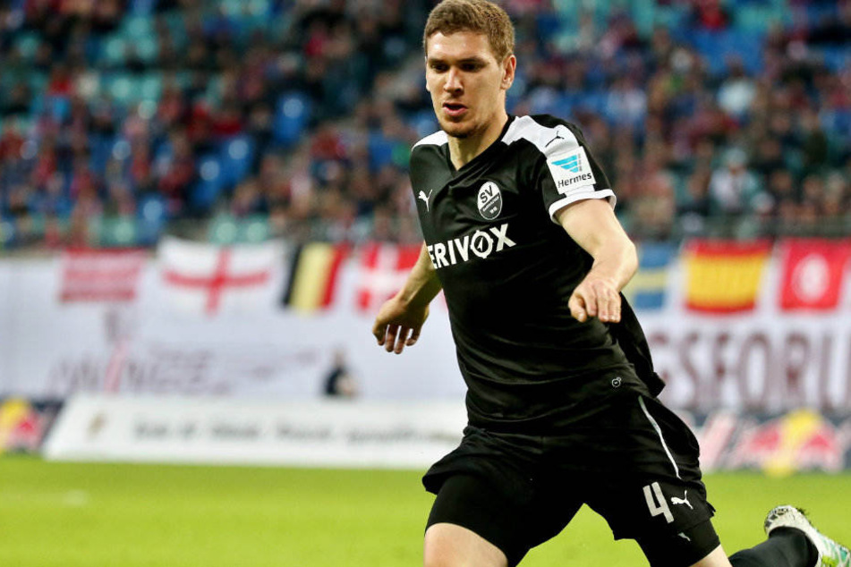 Damian Roßbach wird ab sofort für den Karlsruher SC auflaufen.