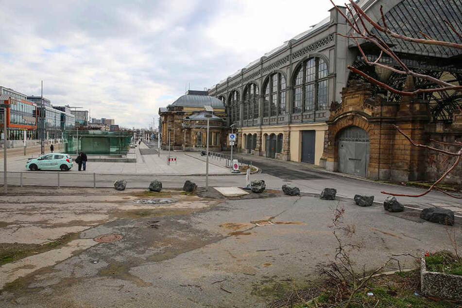 Hier soll ein Parkhaus (1000 Stellplätze) für Radler entstehen. Vor 2022 wird es jedoch nicht fertig werden.