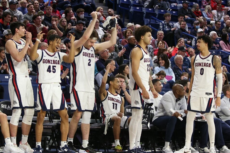 Gonzaga shockingly trails behind Saint Mary's after a big home loss to Loyola Marymount that ended the Zags' massive 76 home game winning streak.