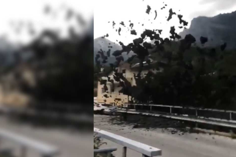 An dieser Brücke schwappte die Schlammlawine spektakulär über.